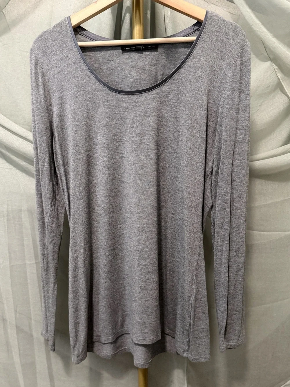 White House Black Market Heathered Gray Long Sleeve Scoop Neck Top